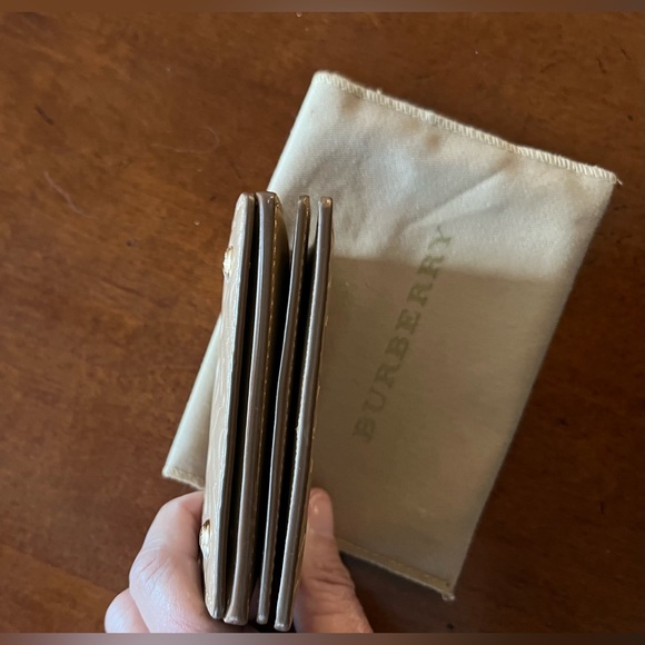 New BURBERRY/ Tan Monogram Card and Coin Case - Picture 9 of 16
